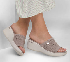 Martha Stewart: Pier-Lite - Light Essence Skechers online