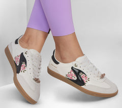 Hotshot - Fiercely Floral Skechers online