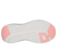 Max Cushioning Endeavour Skechers on sale