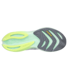 Aero Spark Skechers for sale