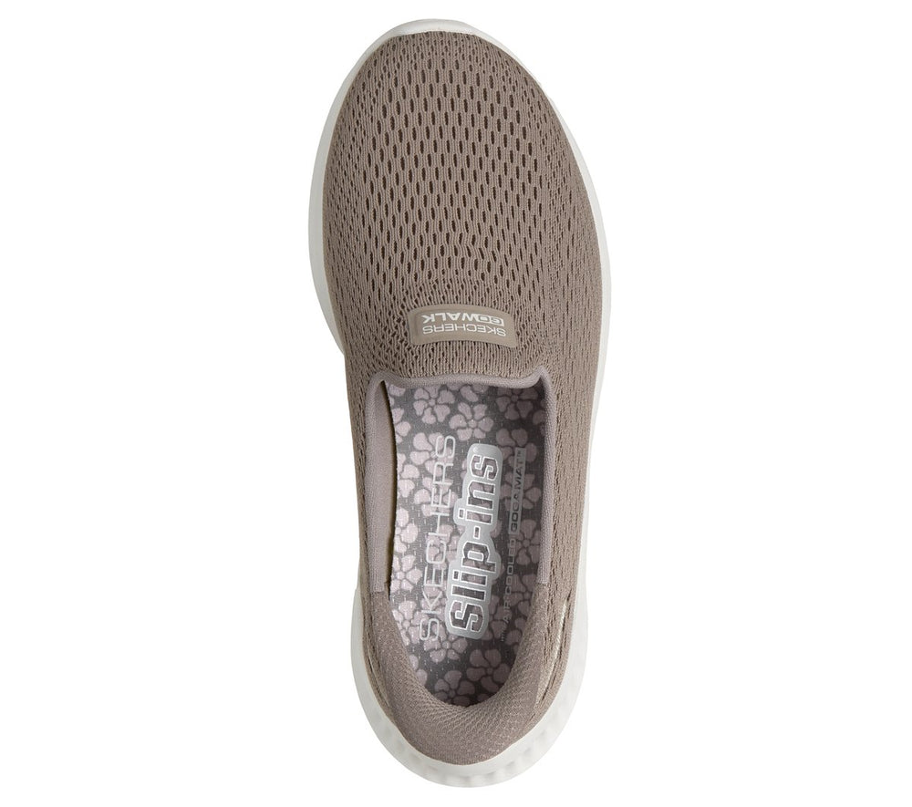 Slip-ins: GO WALK Now - Ivy Skechers outlet