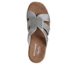 Martha Stewart:Iris - Unstoppable Skechers outlet