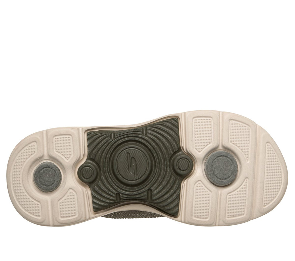 Martha Stewart: GO WALK Arch Fit 2.0 Sandal - Showstopper Skechers on sale