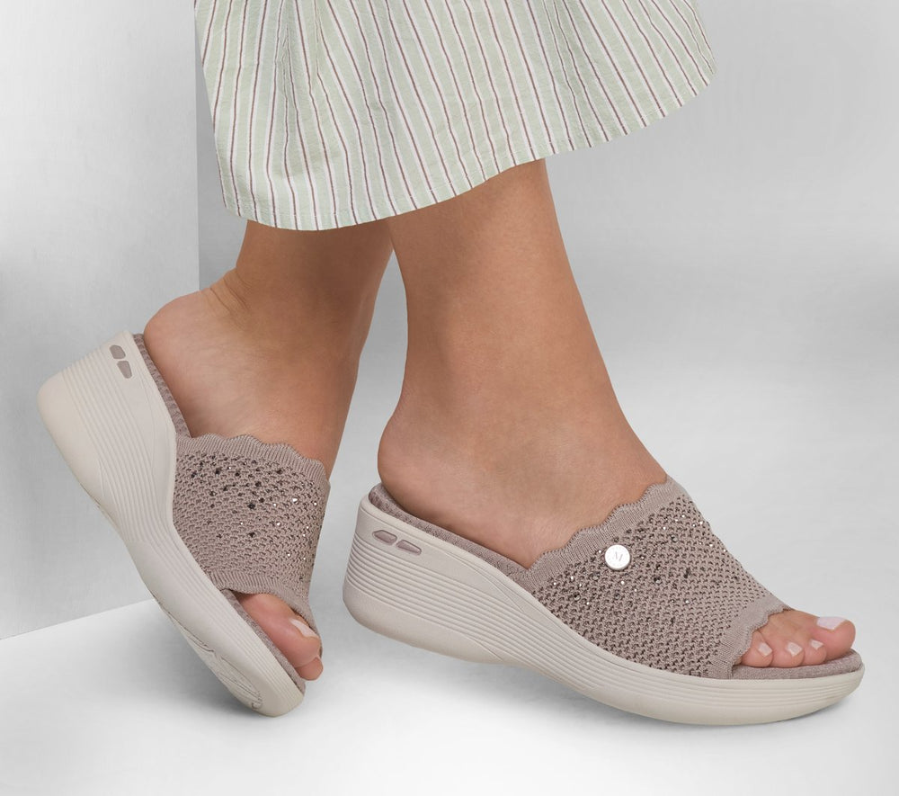 Martha Stewart: Pier-Lite - Light Essence Skechers online