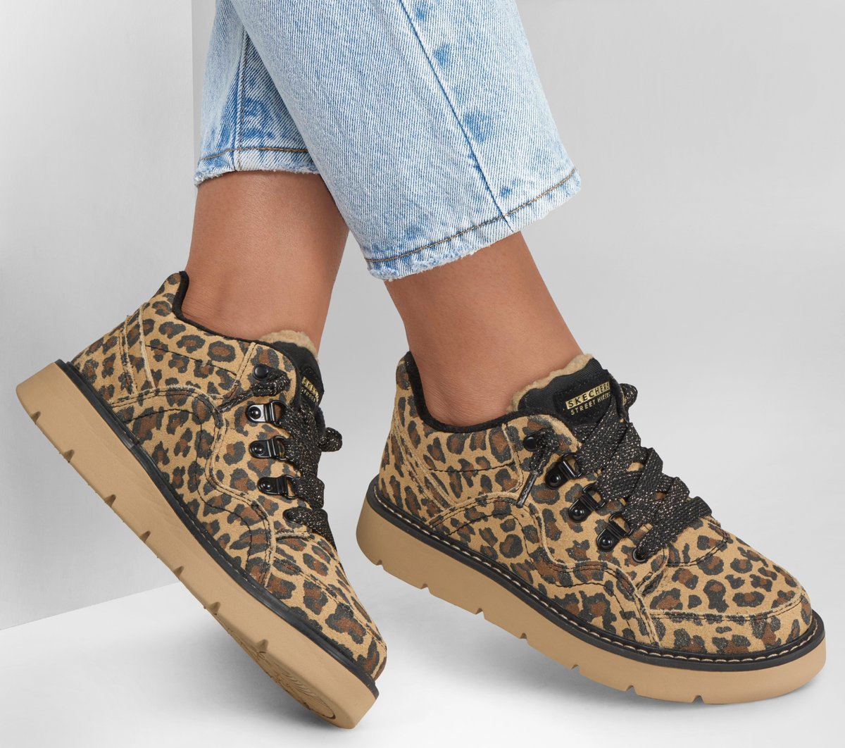 Keepsakes Cozy - Street Hiker Safari Skechers US