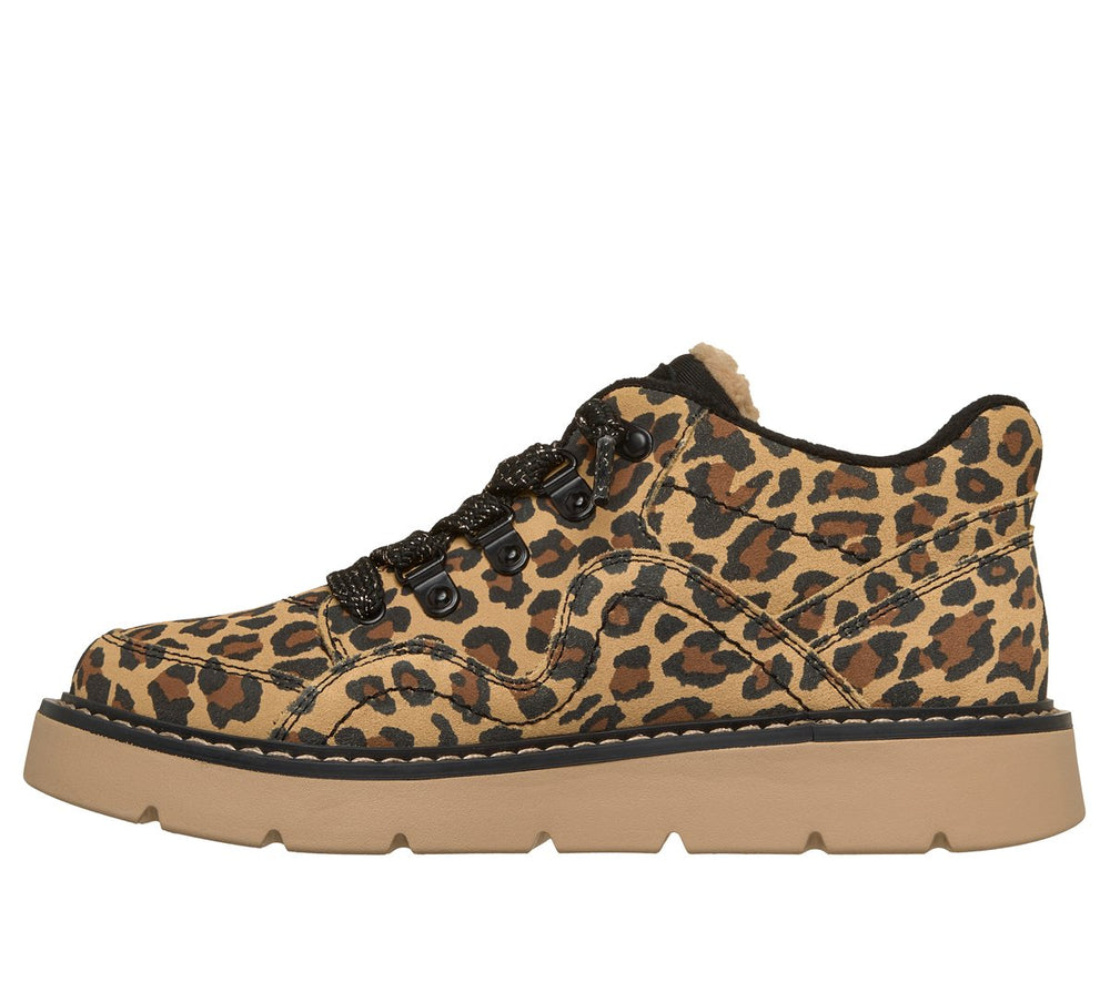 Keepsakes Cozy - Street Hiker Safari Skechers US