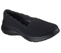 Bedford Skechers sale