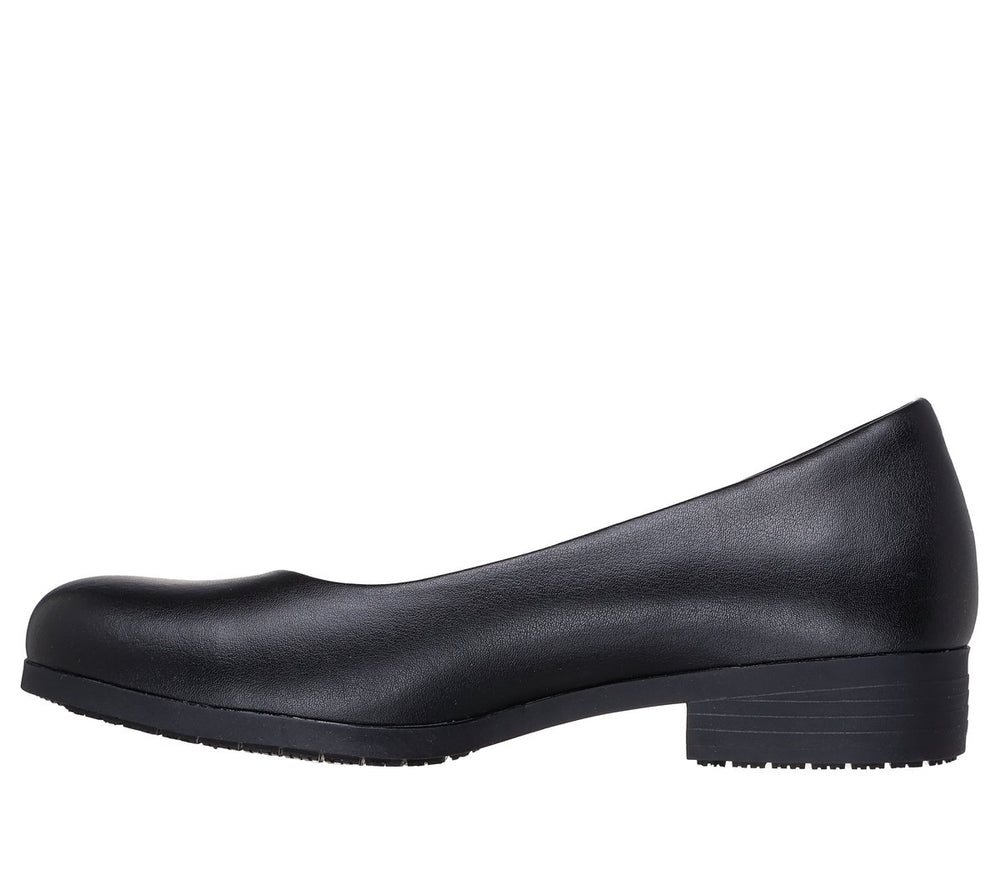 Work: Naulia Skechers sale