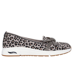 Martha Stewart: Arch Fit Living Skechers for sale