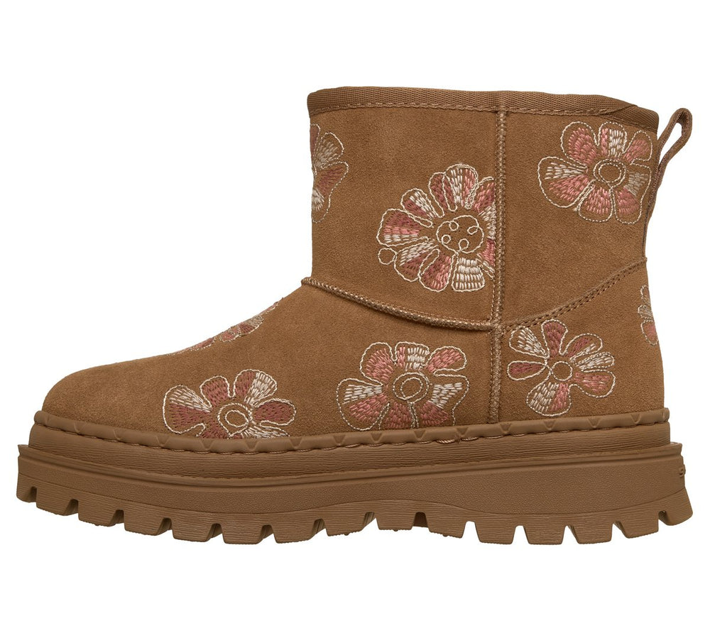 Jammers - Floral Chic Skechers on sale