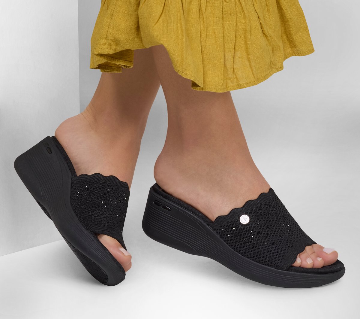 Martha Stewart: Pier-Lite - Light Essence Skechers sale