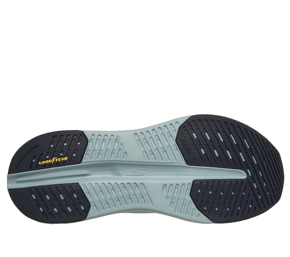 Slip-ins: Max Cushioning Glide-Step Skechers outlet